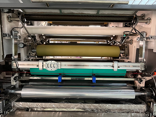 Laminadora solventless (sem solvente) A350